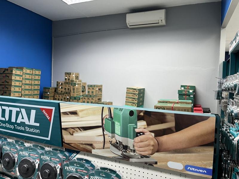 To Let commercial Property for Rent in Montague Gardens Western Cape